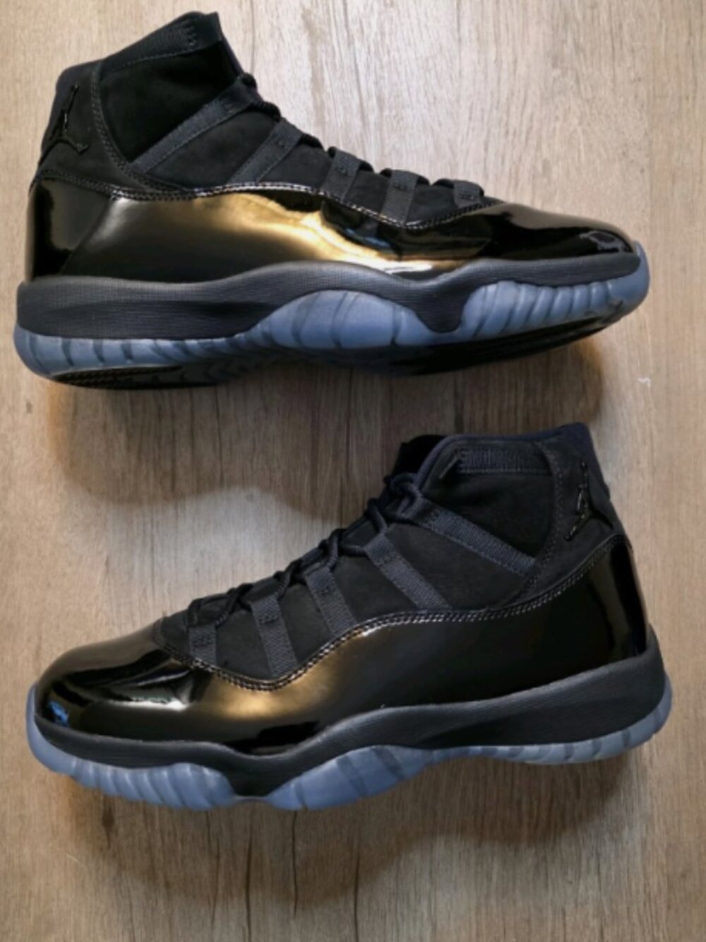 Jordan 11 Retro Cap and Gown